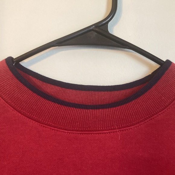 This is what The Greatest Golfer Looks Like Crewneck - Picture 7 of 10